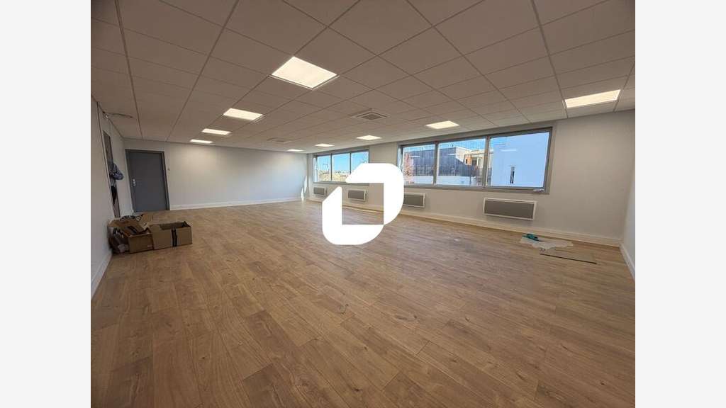A louer Bureaux 80m² Chevilly larue