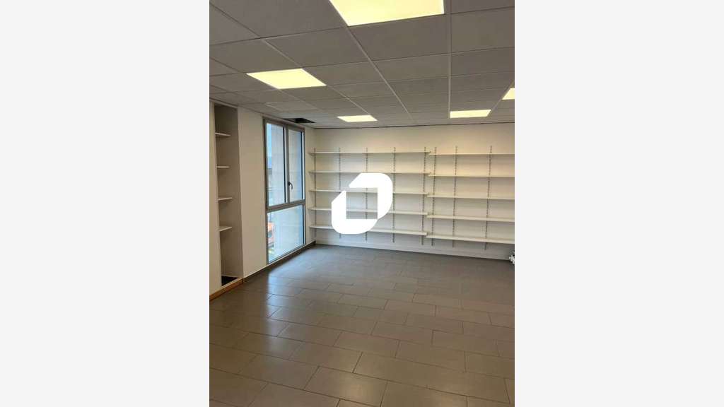 A louer Bureaux 66m² Chilly mazarin