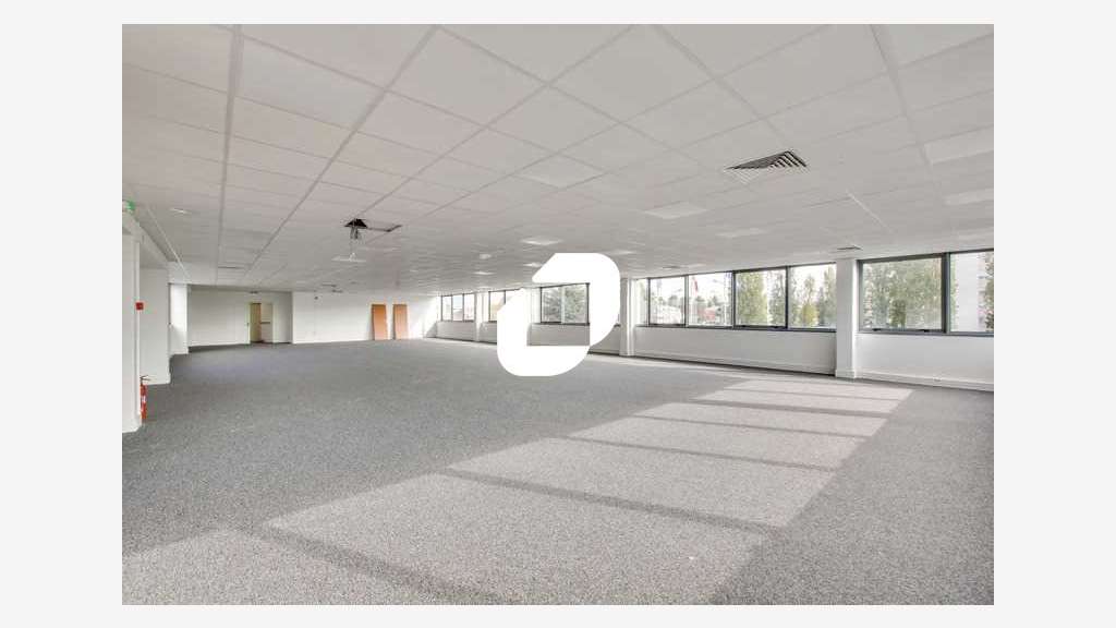 A louer Bureaux 454m² Chilly mazarin