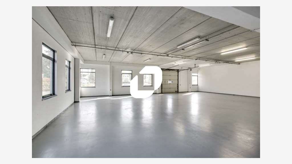 A louer Bureaux 454m² Chilly mazarin