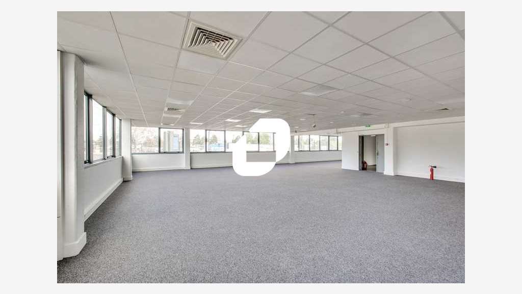 A louer Bureaux 454m² Chilly mazarin