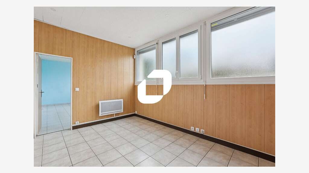 A louer Bureaux 75m² Chilly mazarin