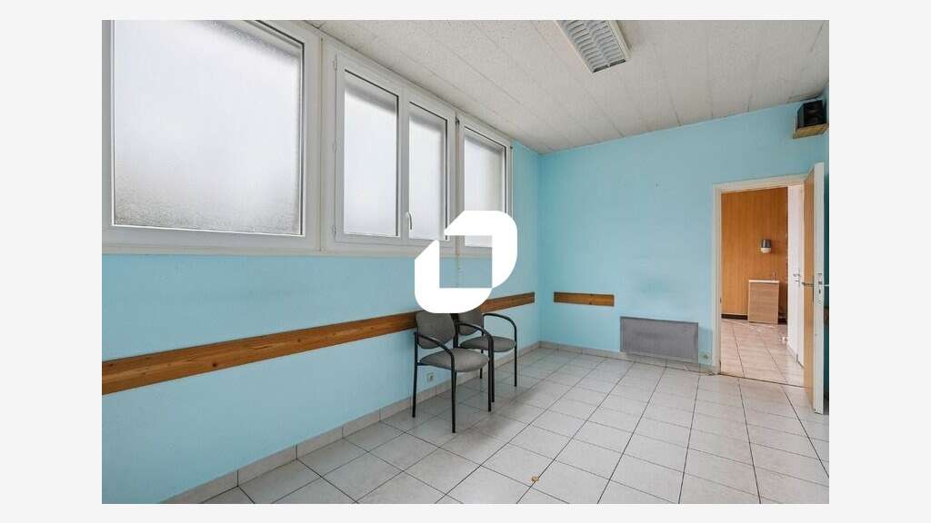 A louer Bureaux 75m² Chilly mazarin