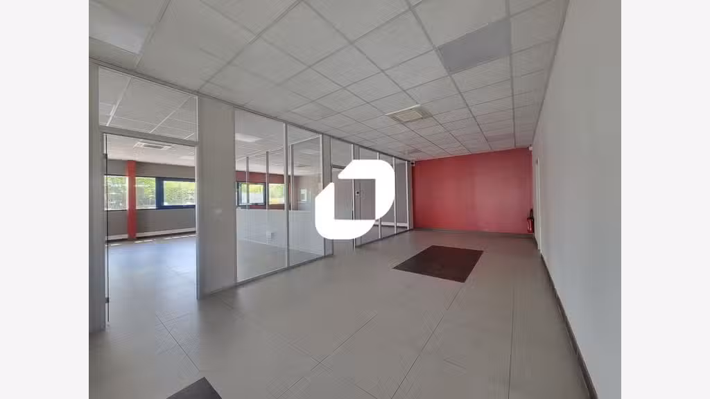 A louer Bureaux 243m² Chilly mazarin