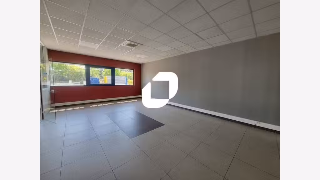 A louer Bureaux 243m² Chilly mazarin