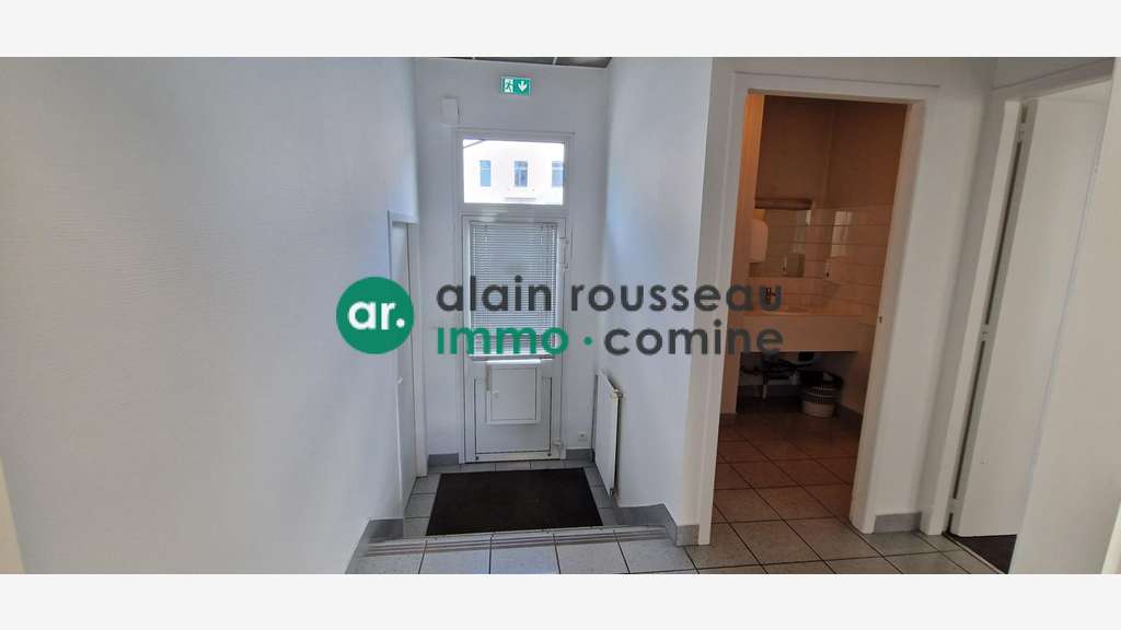 A louer bureaux 110m² Cholet bon emplacement