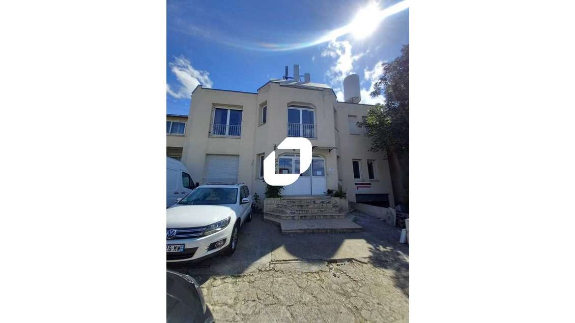 A louer Bureaux 100m² Clamart