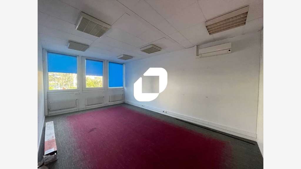 A louer Bureaux 495m² Clamart