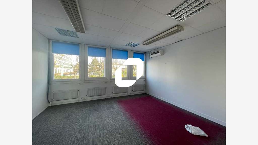 A louer Bureaux 495m² Clamart