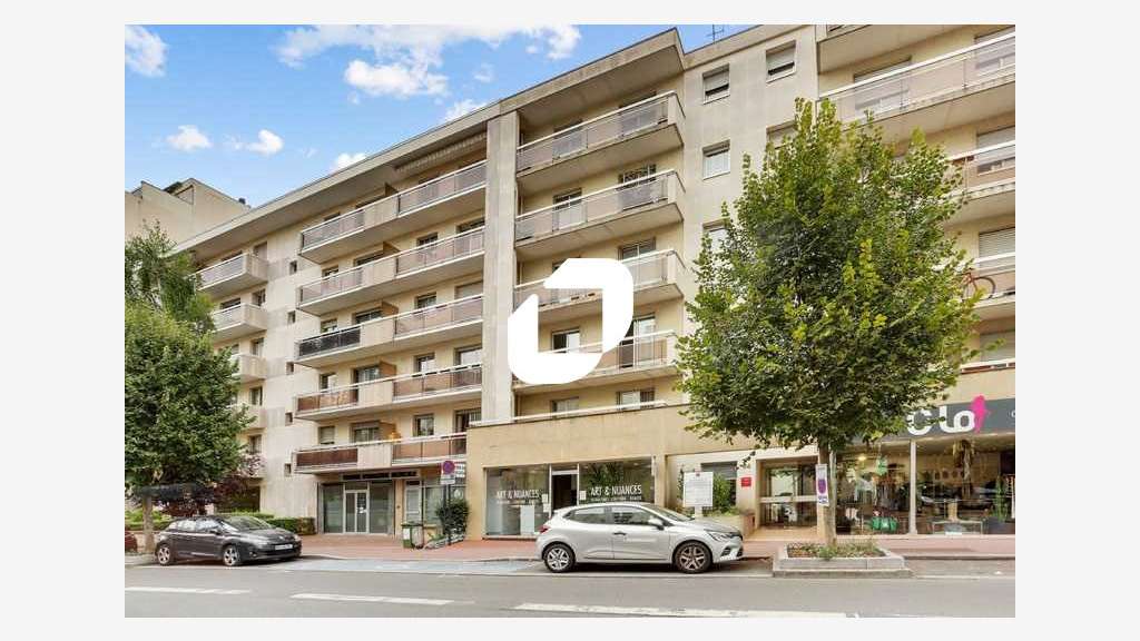A louer Bureaux 71m² Clamart