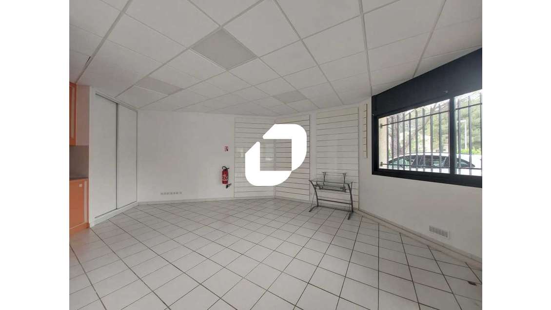 A louer Bureaux 90m² Clapiers