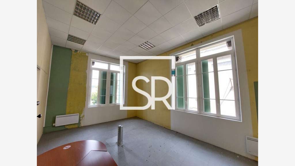 Bureaux de 420m² à louer à Clermont Ferrand centre
