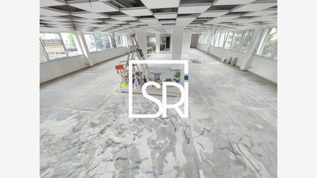 Bureaux 244m² à louer Clermont Ferrand La Pardieu