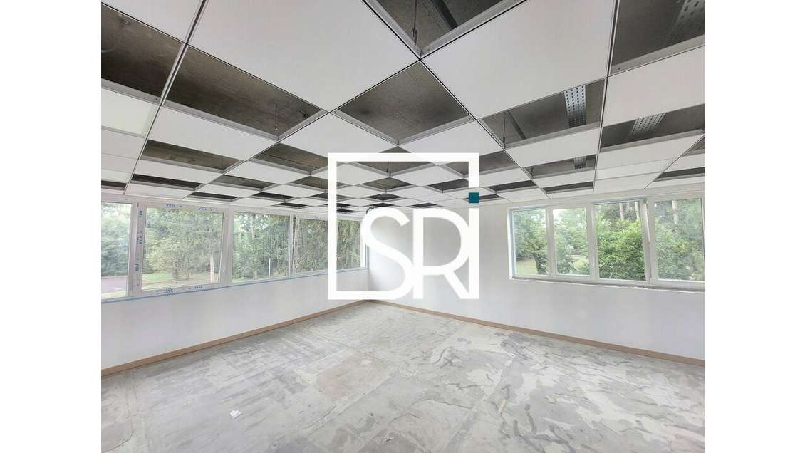 Bureaux 244m² à louer Clermont Ferrand La Pardieu