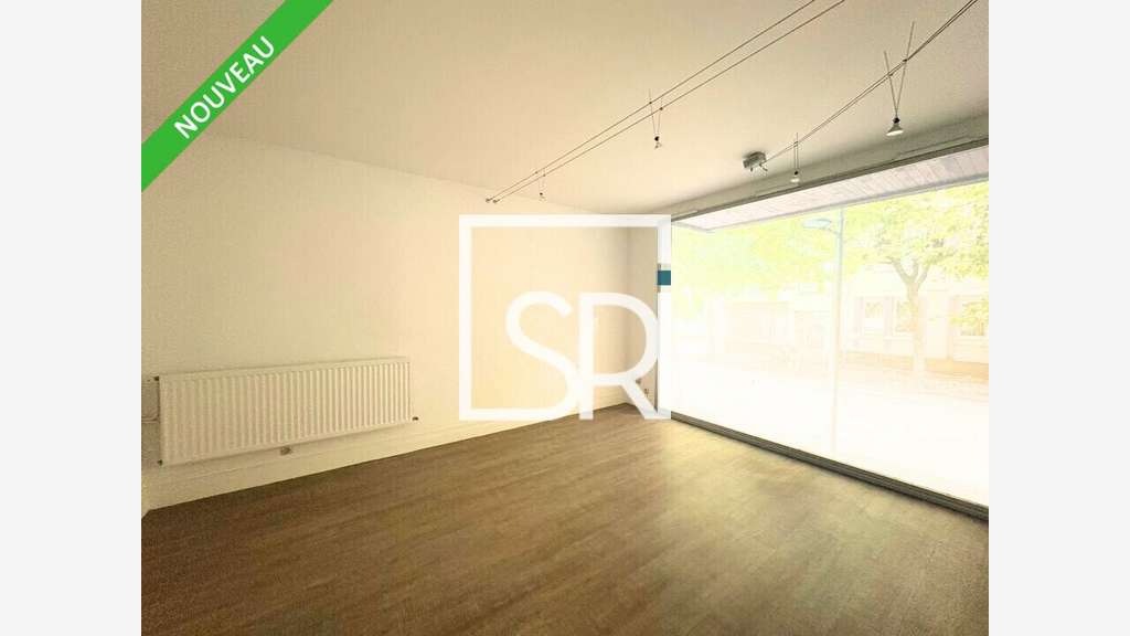 Bureaux 115m² à louer à Clermont Ferrand Salins