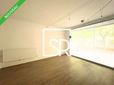 Bureaux 115m² à louer à Clermont Ferrand Salins
