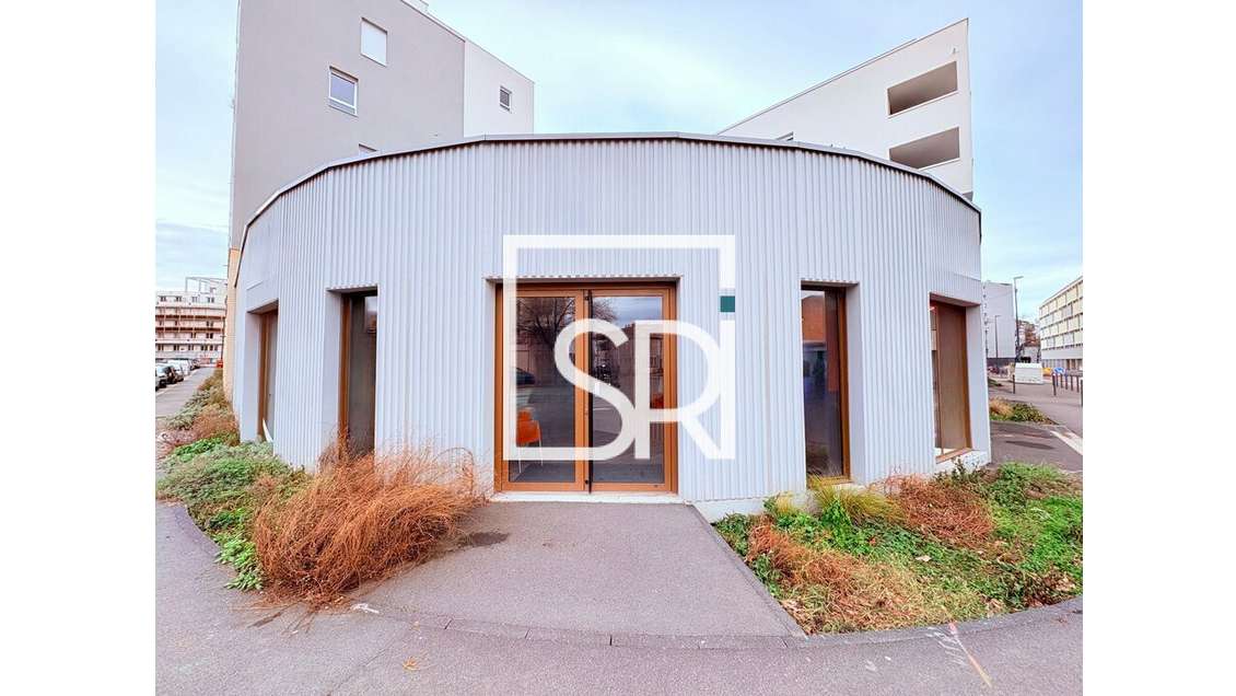 Bureaux 95m² à louer à Clermont Ferrand Les Salins