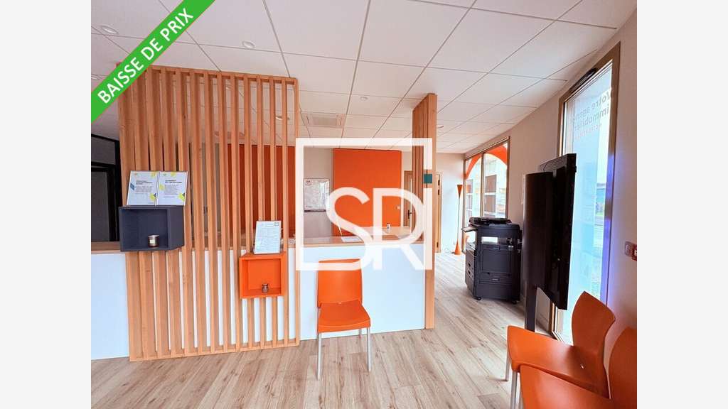 Bureaux 95m² à louer à Clermont Ferrand Les Salins