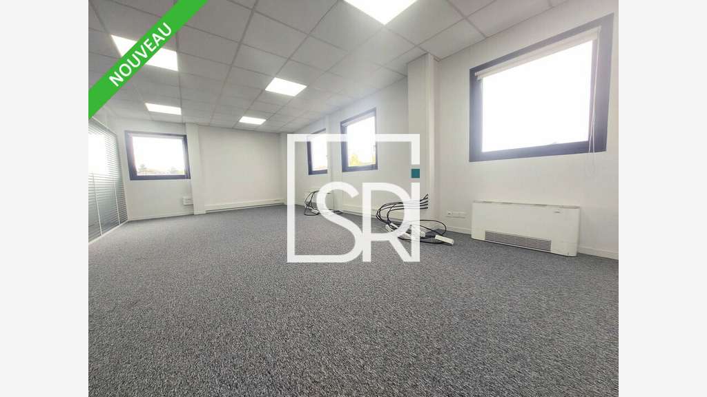 A louer bureaux 120m² Clermont-Ferrand ZAC Brezet