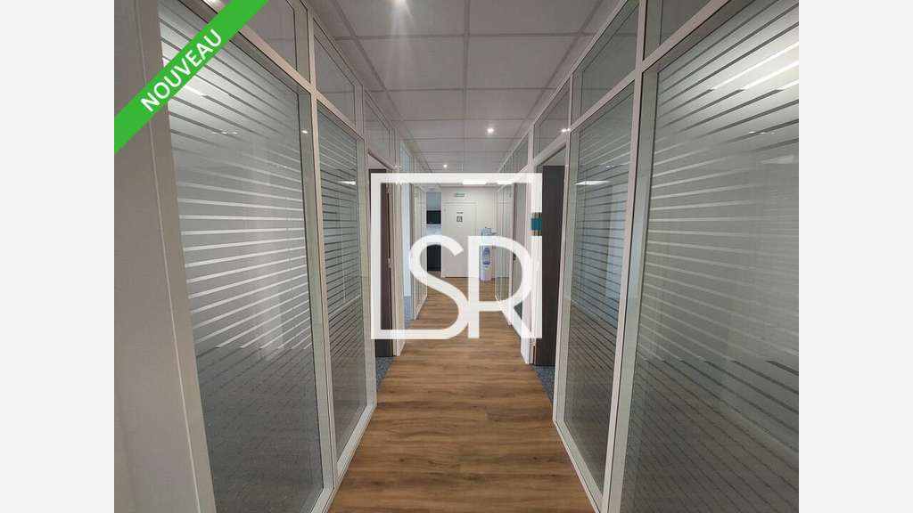 A louer bureaux 120m² Clermont-Ferrand ZAC Brezet