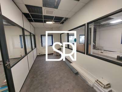 Bureaux à louer à Clermont Ferrand Le Brezet