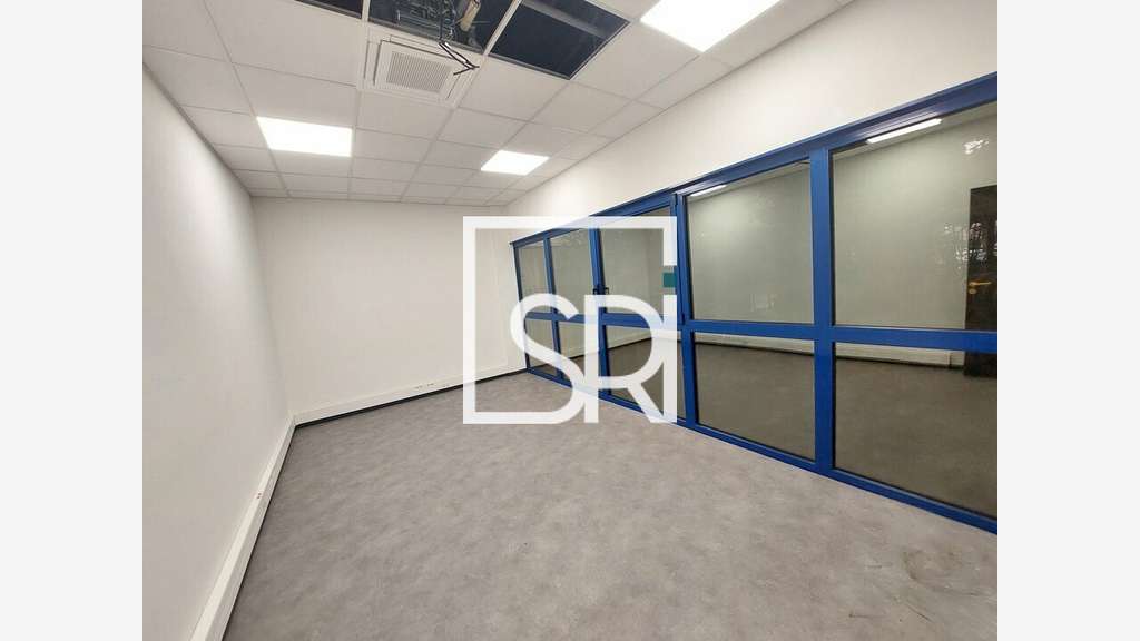 Bureaux à louer à Clermont Ferrand Le Brezet
