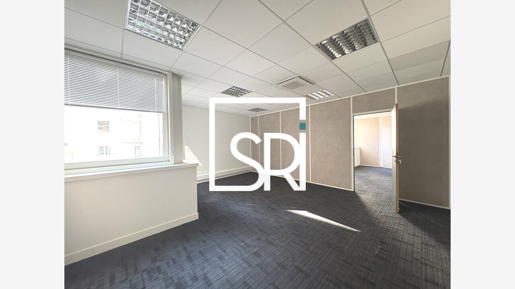 Bureaux 296m² à louer à Clermont Ferrand