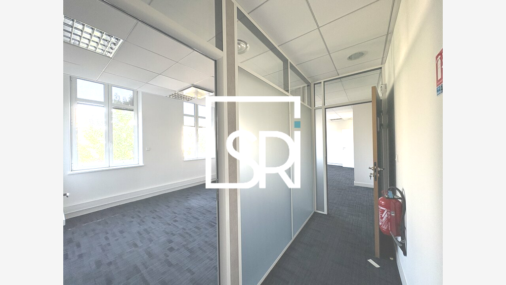 Bureaux 296m² à louer à Clermont Ferrand