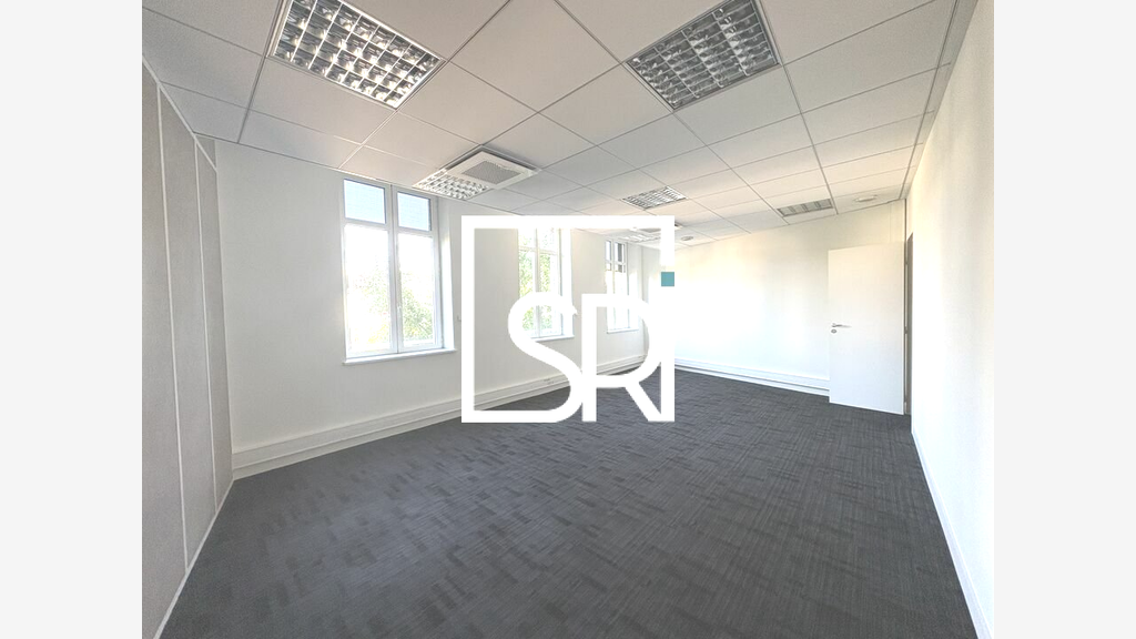 Bureaux 296m² à louer à Clermont Ferrand
