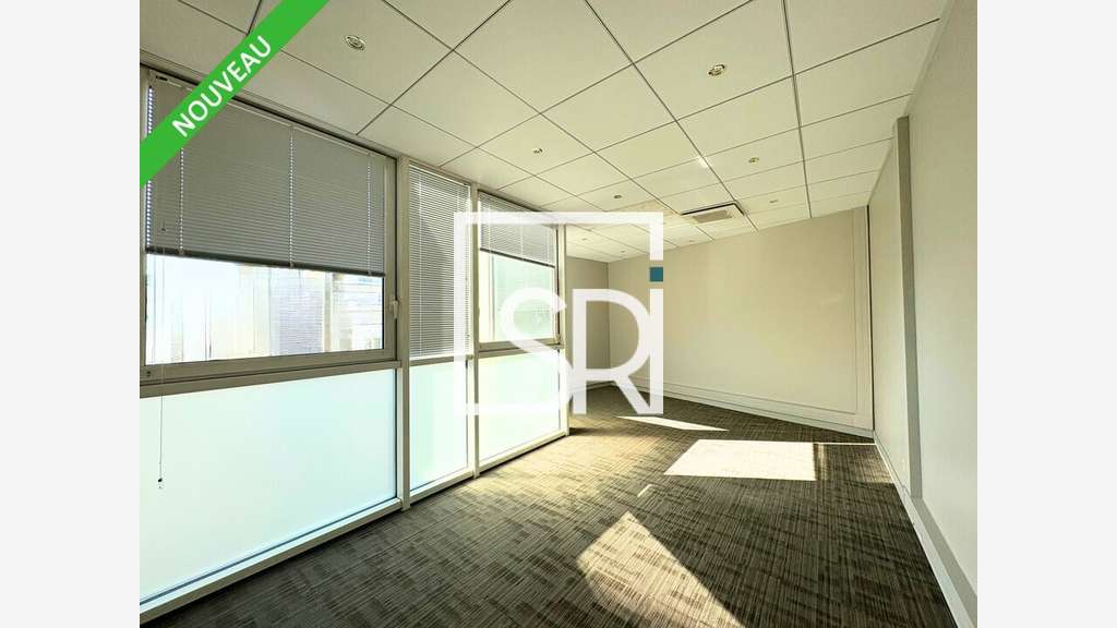 Bureaux 268m² R+4 à louer à Clermont Ferrand