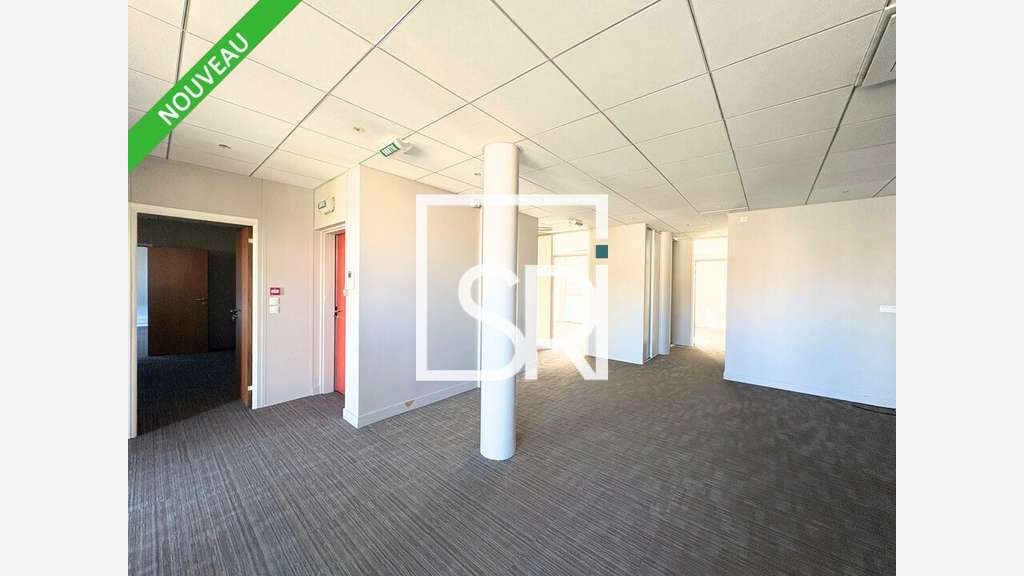 Bureaux 268m² R+4 à louer à Clermont Ferrand