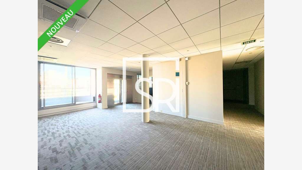 Bureaux 268m² R+4 à louer à Clermont Ferrand