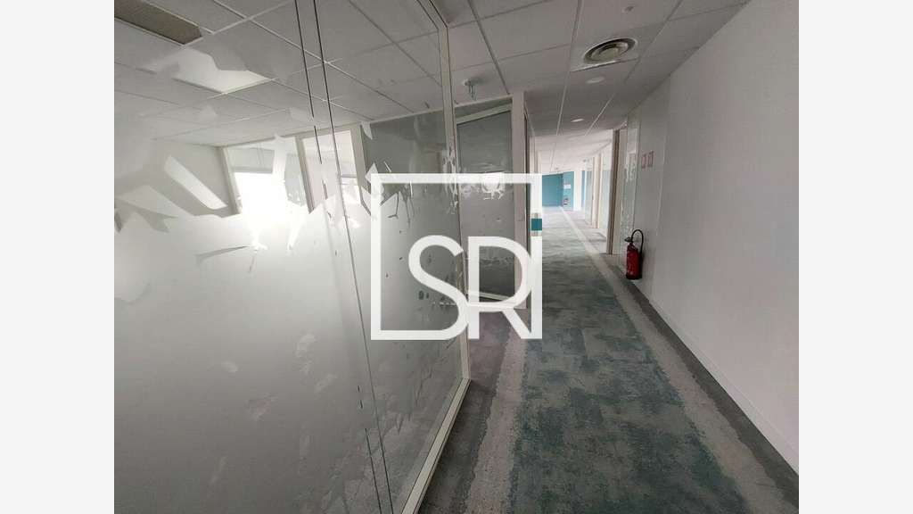 Bureaux récents 122m² à louer à Clermont-Ferrand