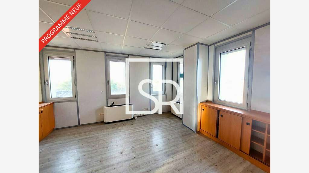 Bureaux 650m² à louer Clermont Ferrand République