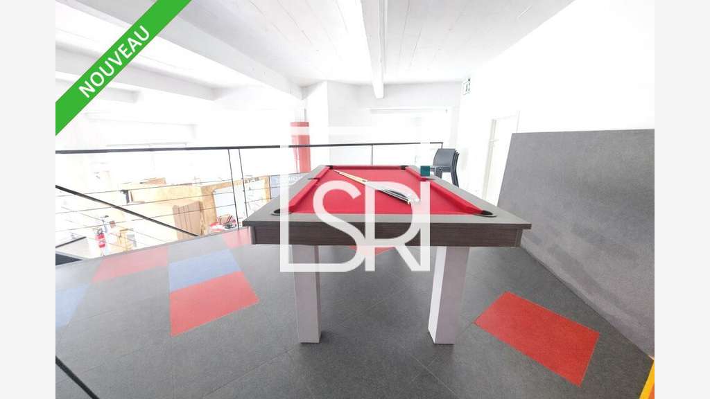 Bureaux 285m² à louer à Clermont-Ferrand Carmes