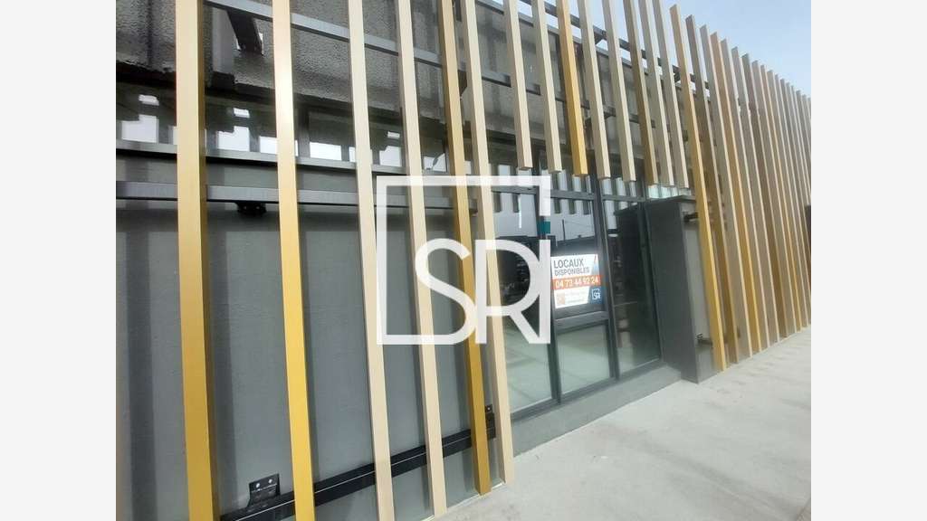 Bureaux de 380m² à louer en RDJ Clermont-Ferrand