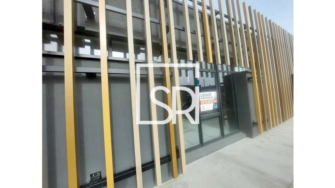 Bureaux de 380m² à louer en RDJ Clermont-Ferrand 