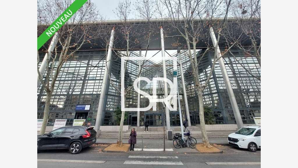 Bureaux 148m² à louer pôle médical Clermont-Fd