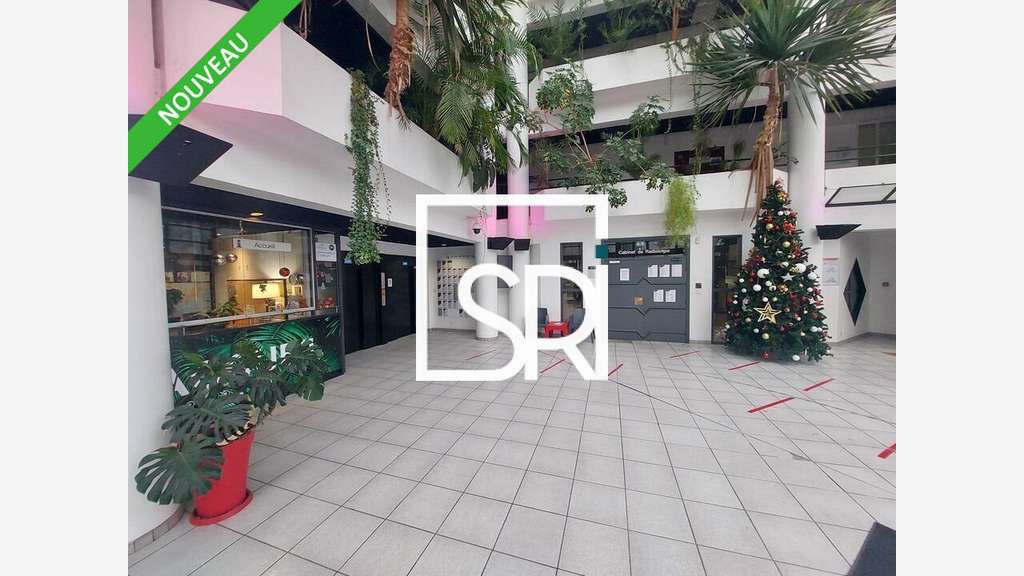 Bureaux 86m² à louer à Clermont-Ferrand République