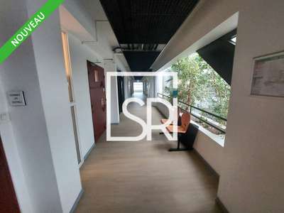 Bureaux 86m² à louer à Clermont-Ferrand République