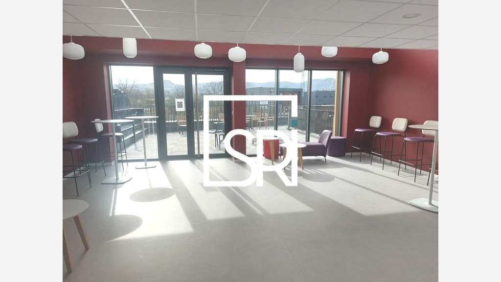 Bureaux 468m² à louer à Clermont-Ferrand