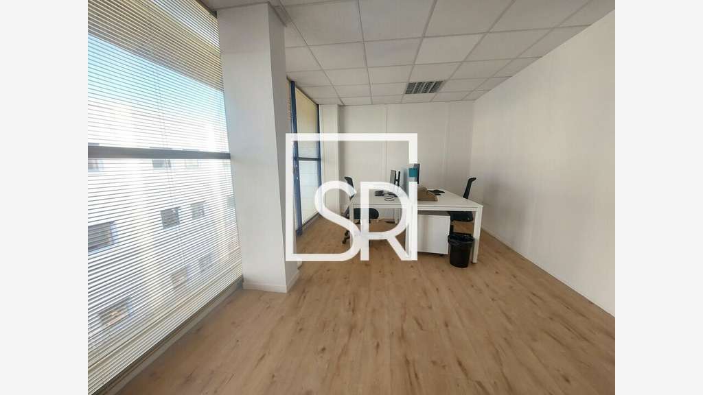 Bureaux R+4 à louer Clermont Ferrand Le Brezet