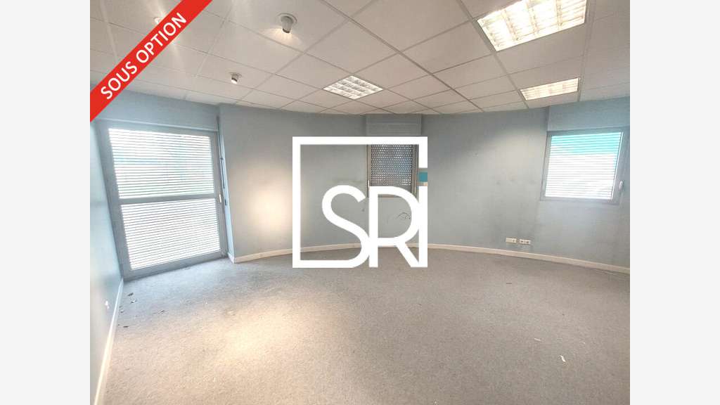 Bureaux 218m² à louer à Clermont-Ferrand