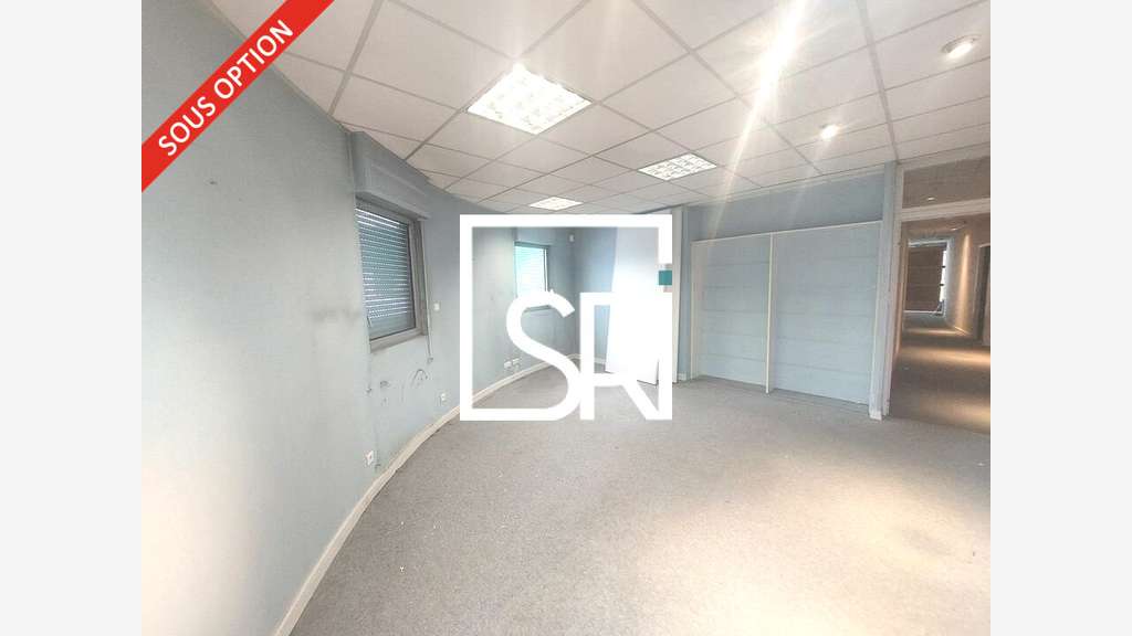 Bureaux 218m² à louer à Clermont-Ferrand