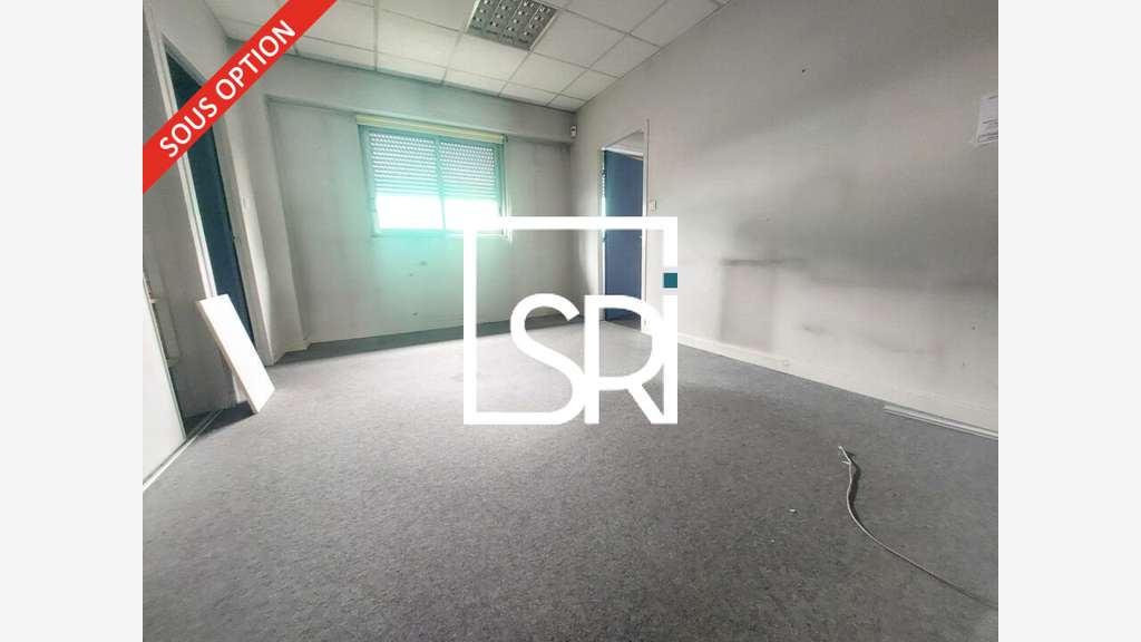 Bureaux 218m² à louer à Clermont-Ferrand