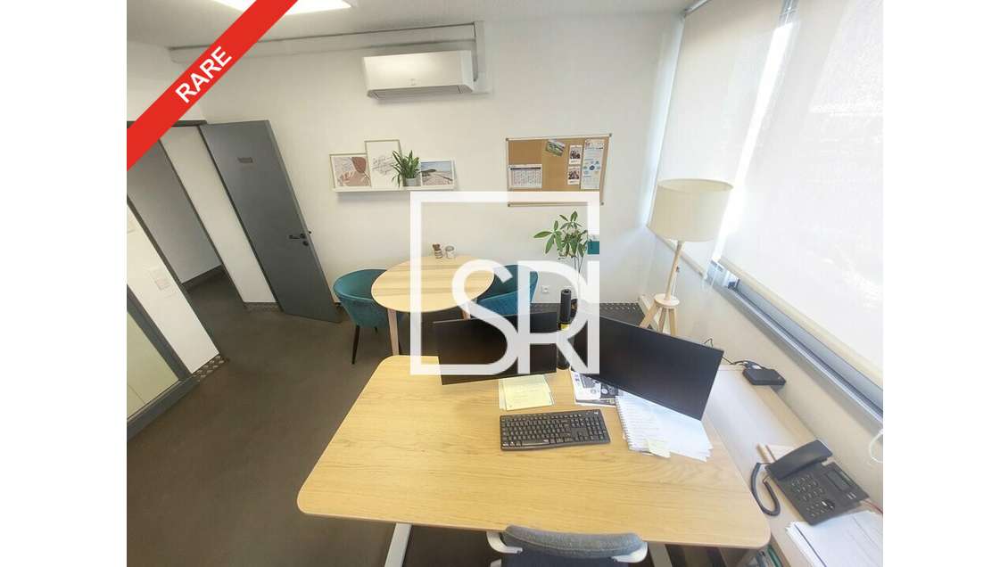 Bureaux rénovés 600m² à louer à Clermont Le Brezet