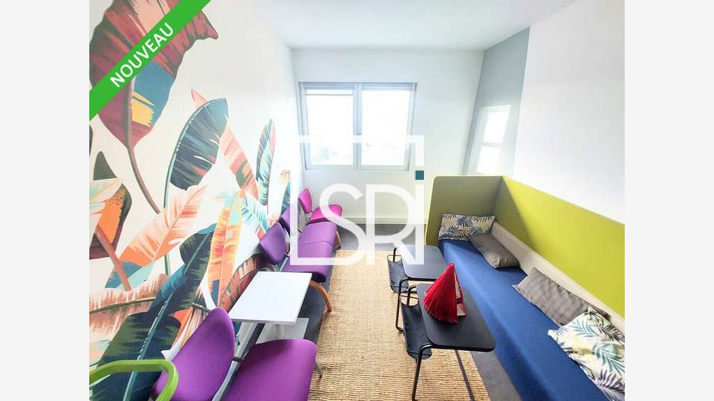 Bureaux de 900m² à louer en ZAC Clermont Ferrand