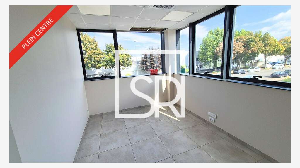 Bureaux neufs de 81m² à louer à Clermont Ferrand