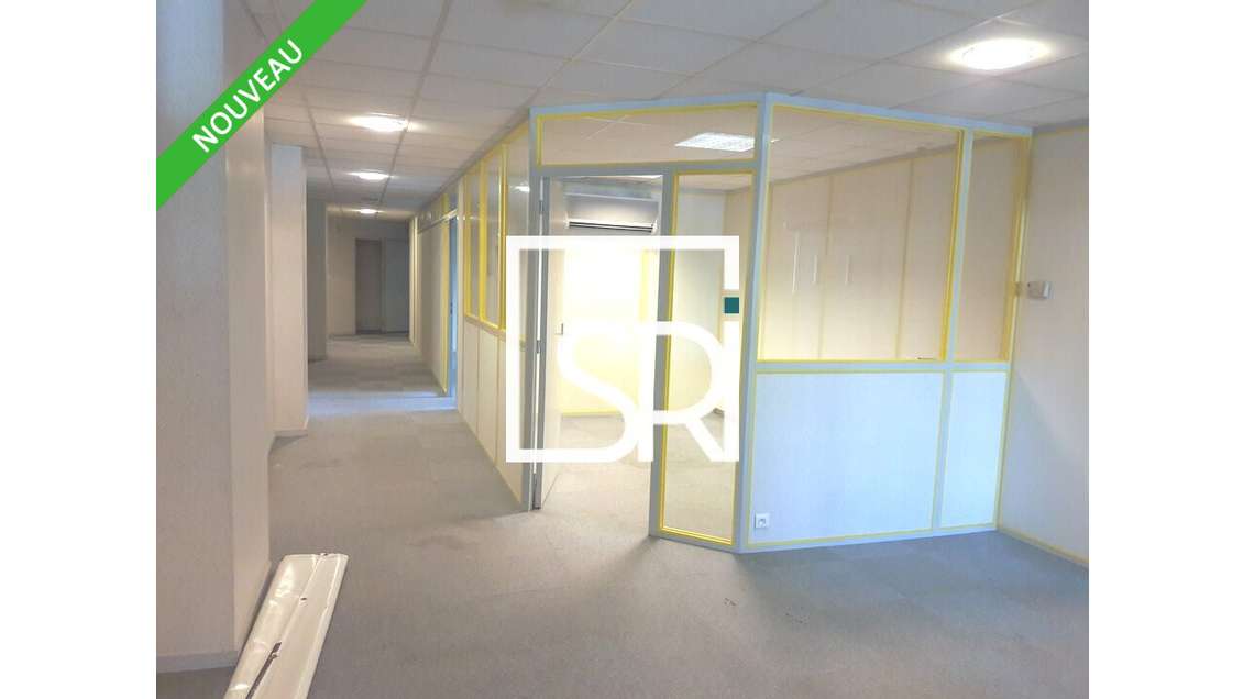 Bureaux RDC à louer Clermont Ferrand ZAC Le Brezet