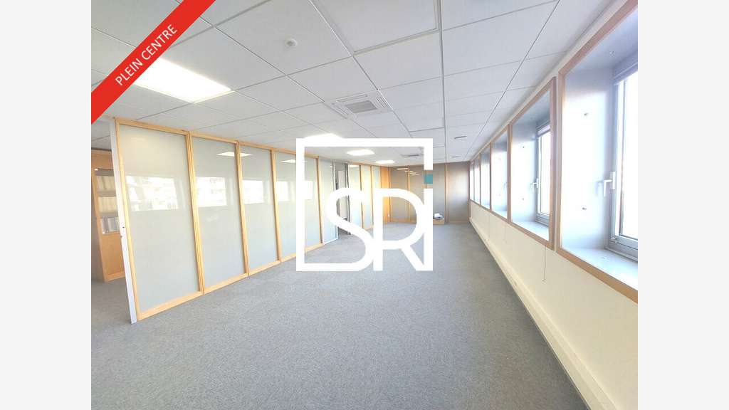 Bureaux neufs de 400m² à louer à Clermont Ferrand